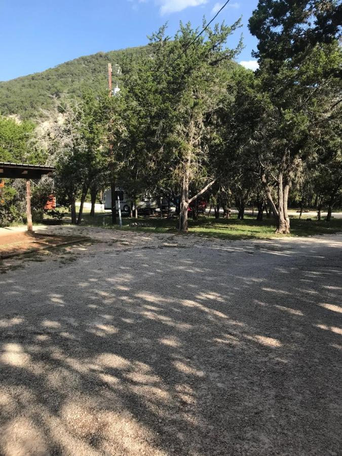 A Peace Of Heaven Cabins And Rv Vanderpool 외부 사진
