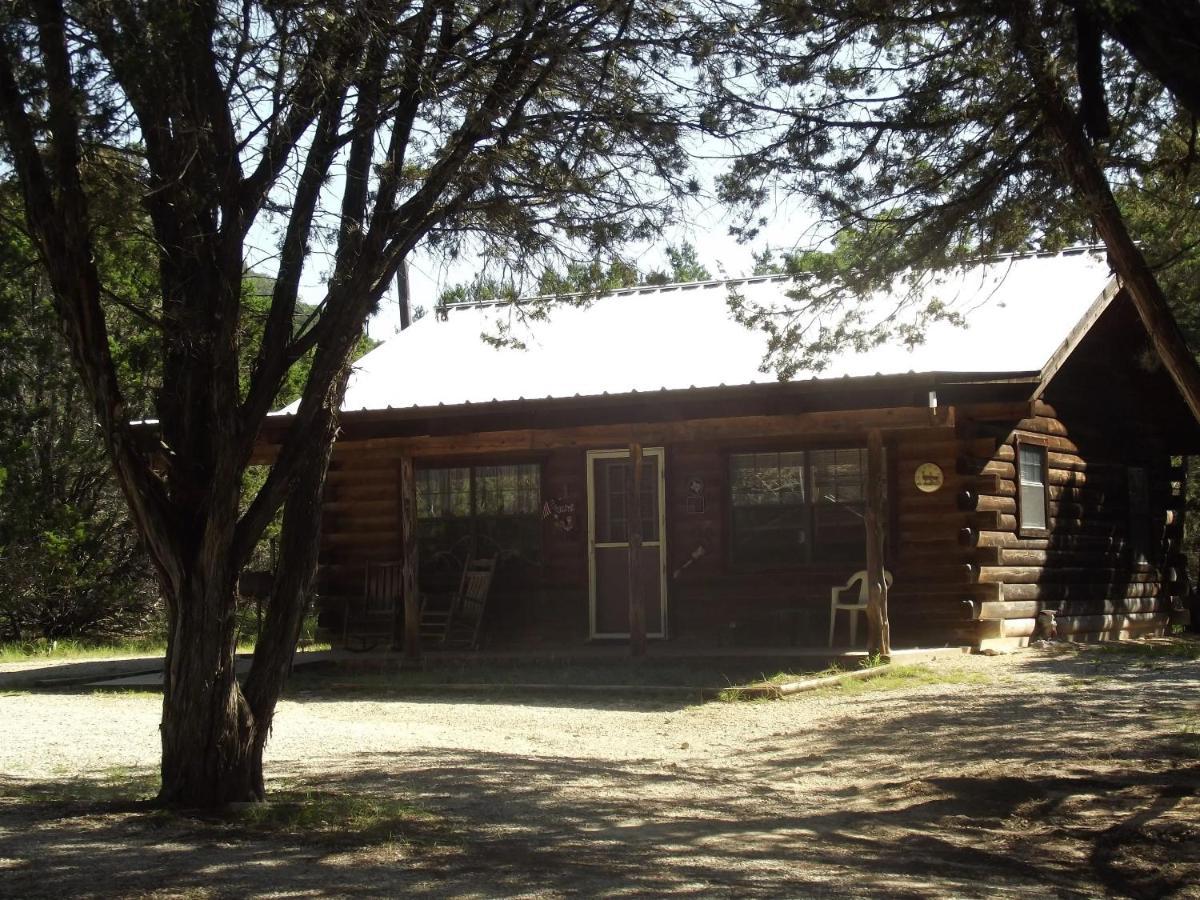 A Peace Of Heaven Cabins And Rv Vanderpool 외부 사진