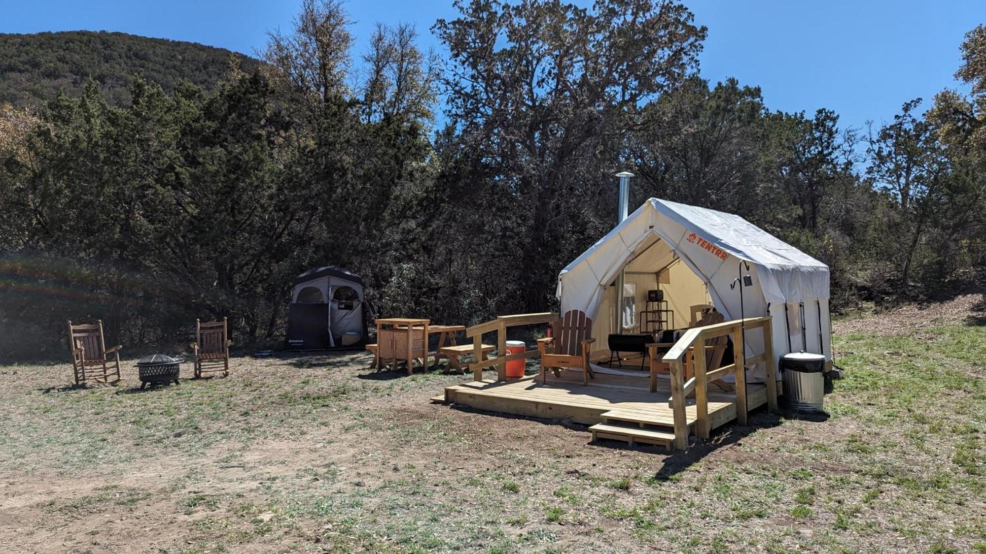 A Peace Of Heaven Cabins And Rv Vanderpool 외부 사진
